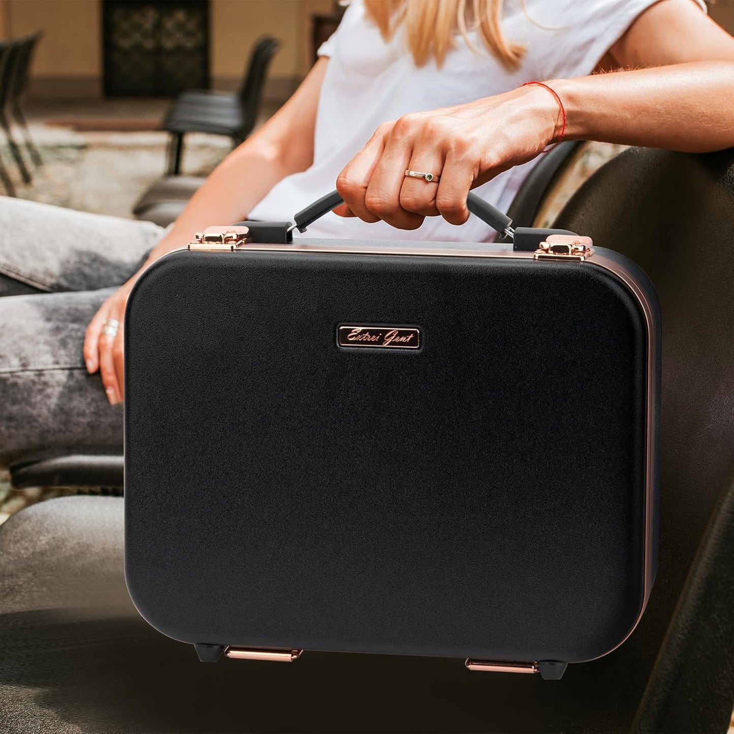 Travel Makeup Train Case With LED Lights, 3 Brightness Adjustable Portable Makeup Organizer, Professional Adjustable Divider Storage Waterproof Makeup Train Case Accessories and Toolboxes