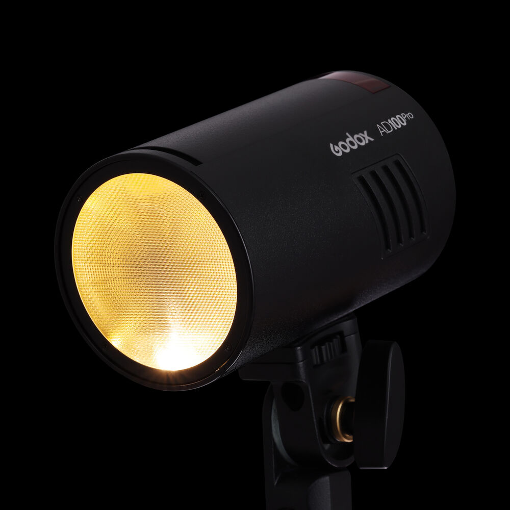 US Godox AD100Pro 2.4G TTL HSS 100Ws Round Head Pocket Flash Speedlite Monolight